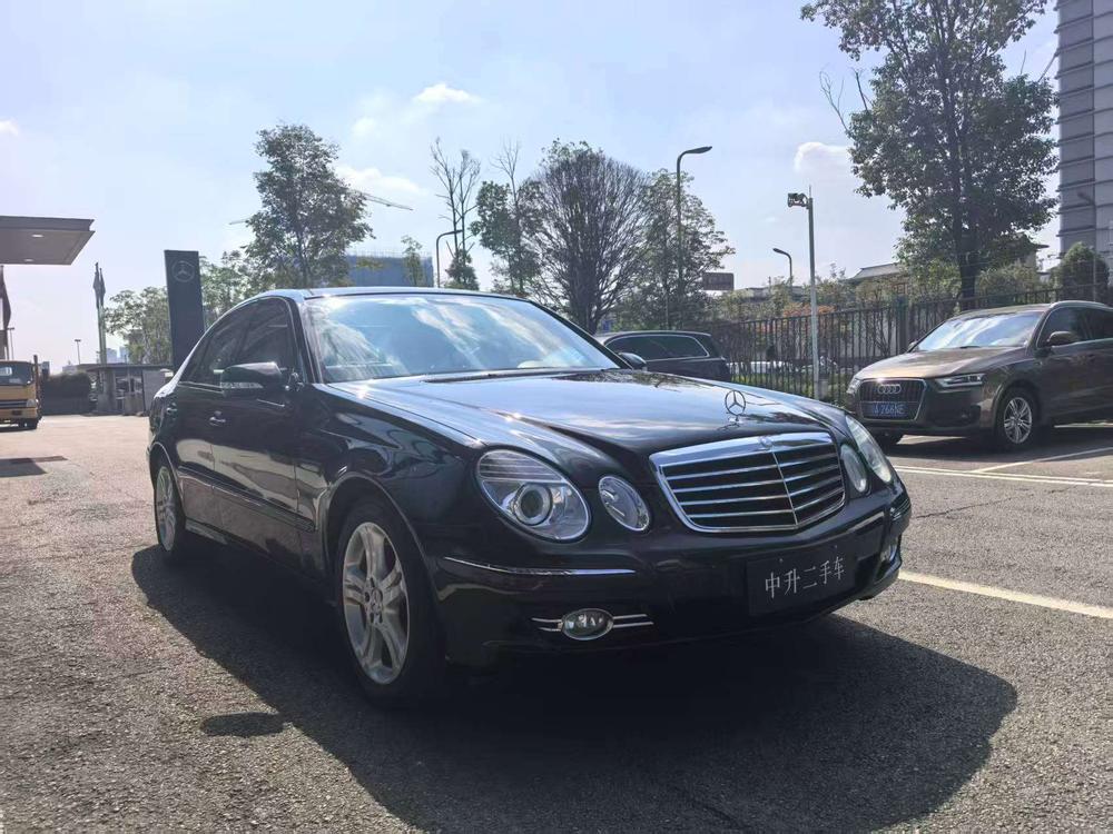 Mercedes-Benz Mercedes-Benz E-Class