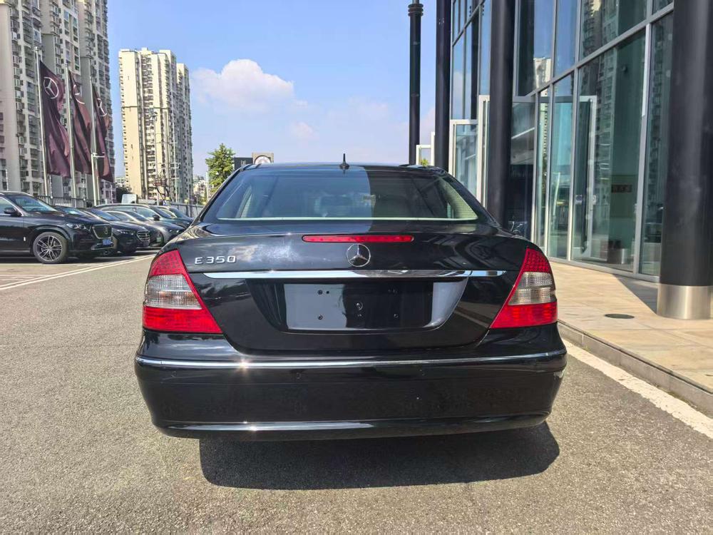 Mercedes-Benz Mercedes-Benz E-Class