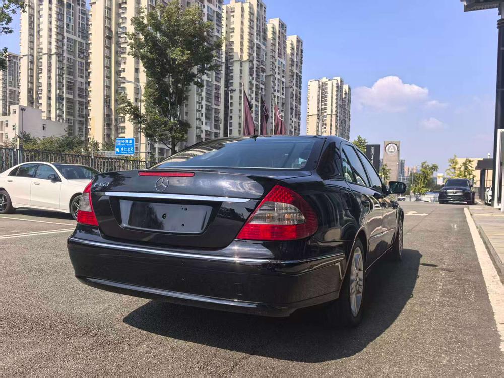 Mercedes-Benz Mercedes-Benz E-Class
