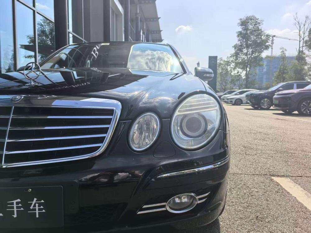 Mercedes-Benz Mercedes-Benz E-Class