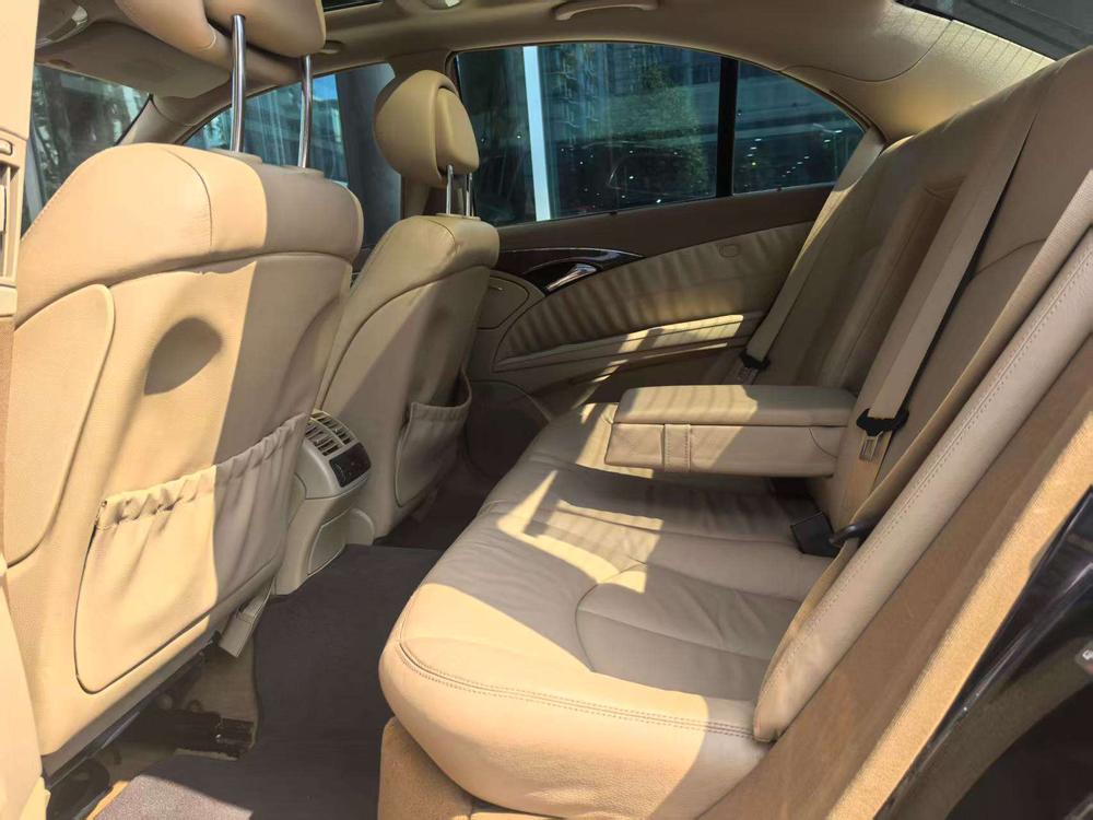 Mercedes-Benz Mercedes-Benz E-Class