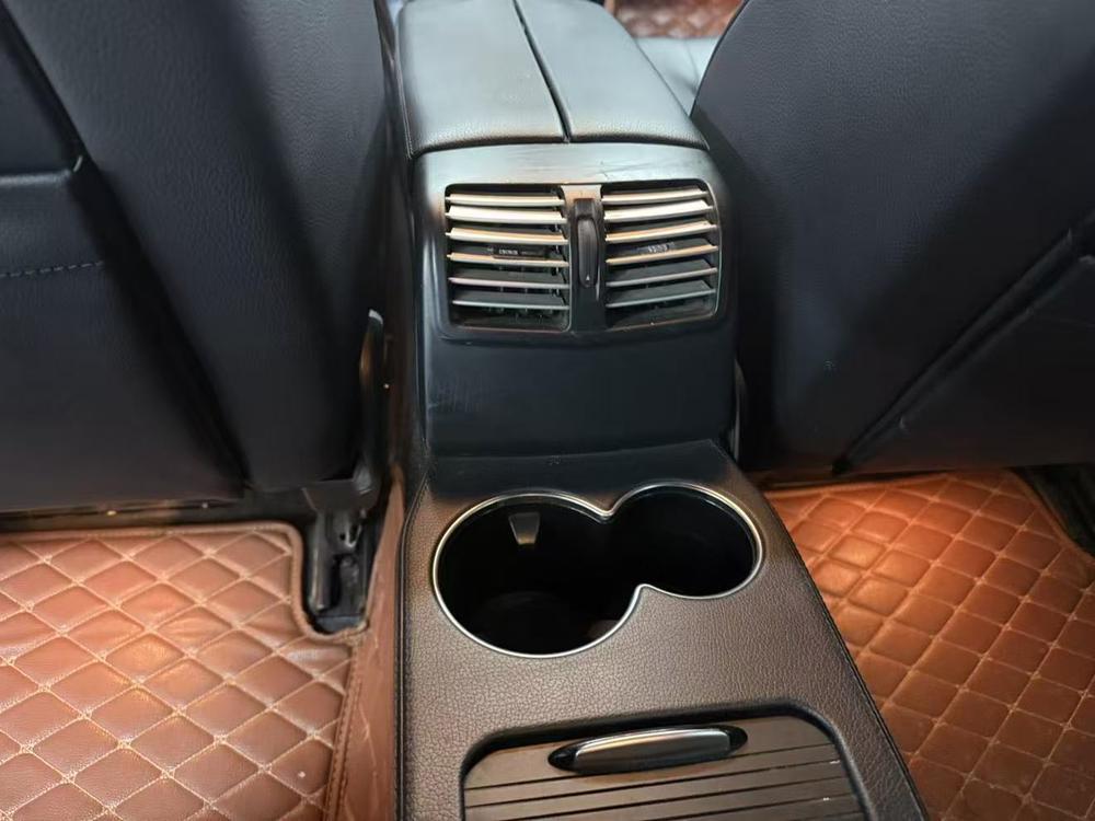 Mercedes-Benz Mercedes-Benz E-Class