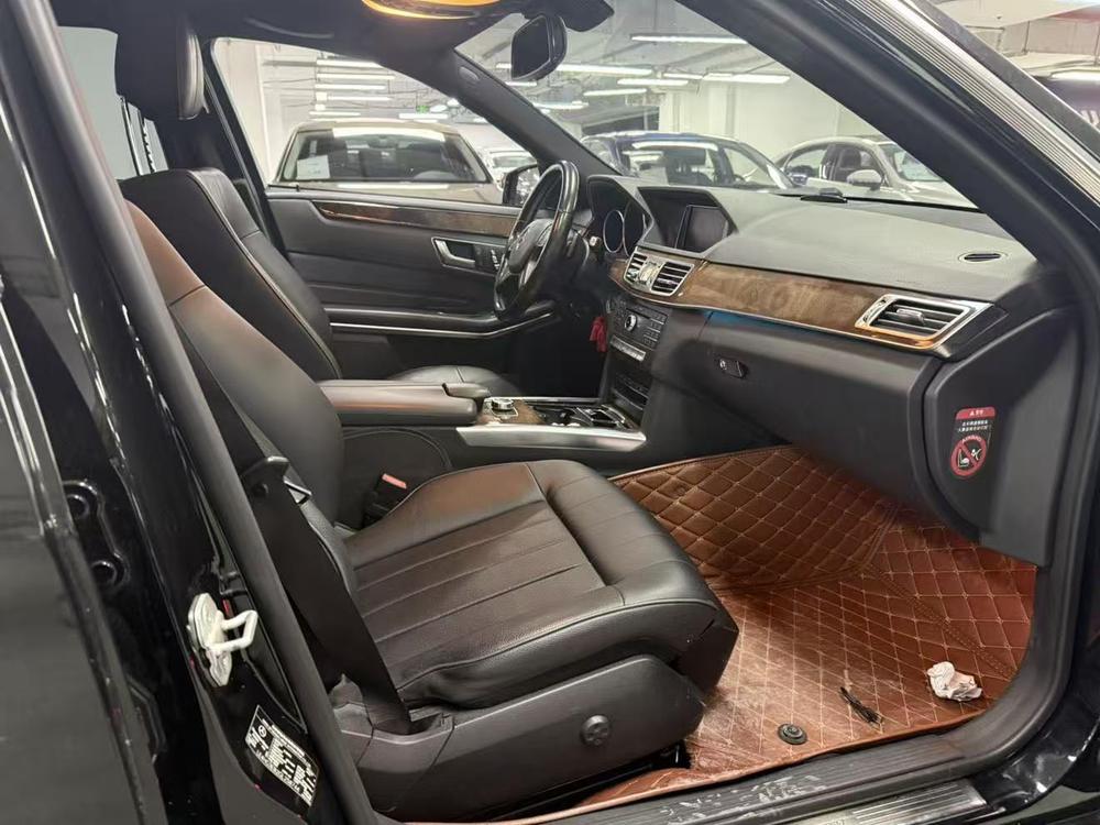 Mercedes-Benz Mercedes-Benz E-Class