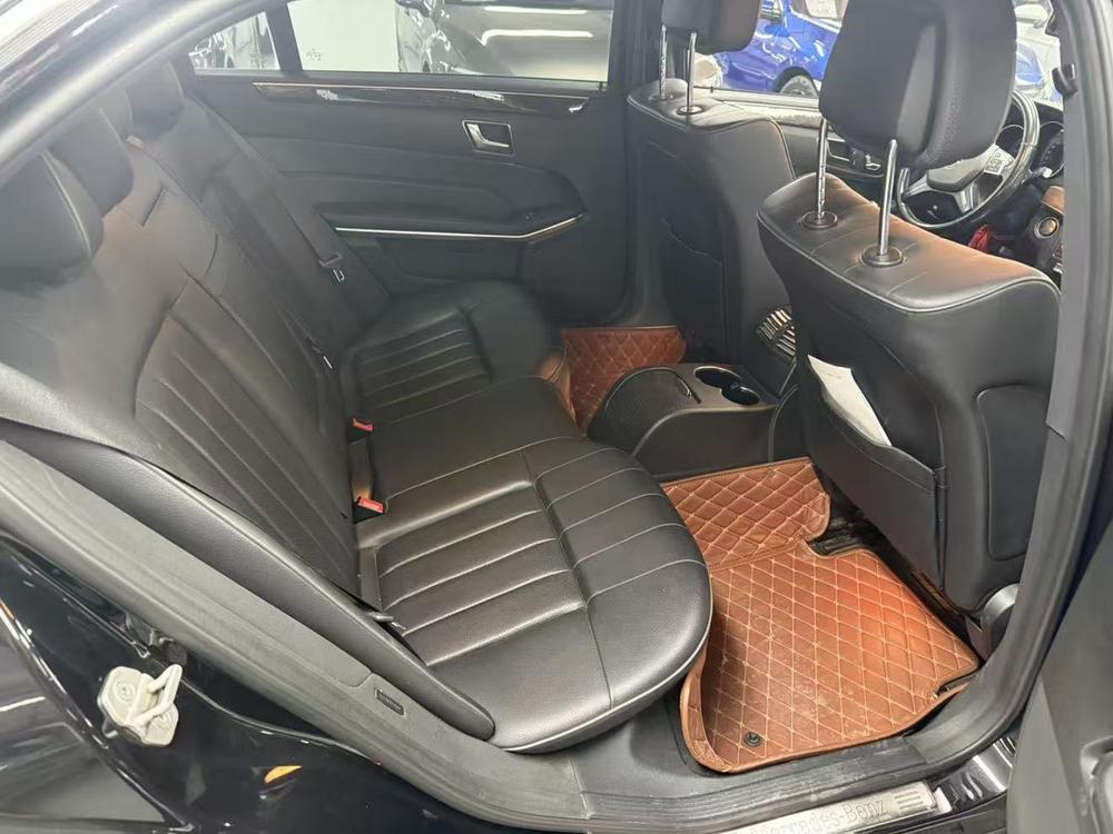 Mercedes-Benz Mercedes-Benz E-Class