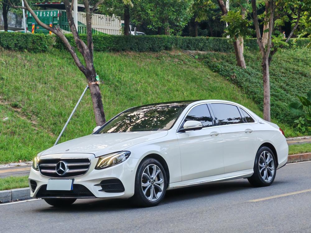 Mercedes-Benz Mercedes-Benz E-Class