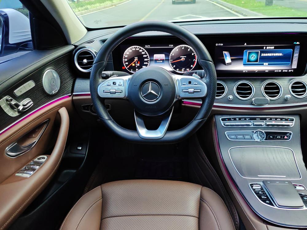 Mercedes-Benz Mercedes-Benz E-Class