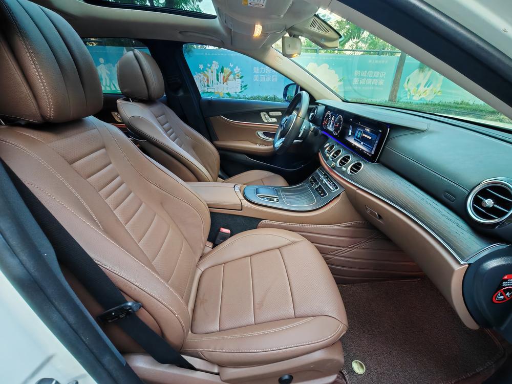 Mercedes-Benz Mercedes-Benz E-Class