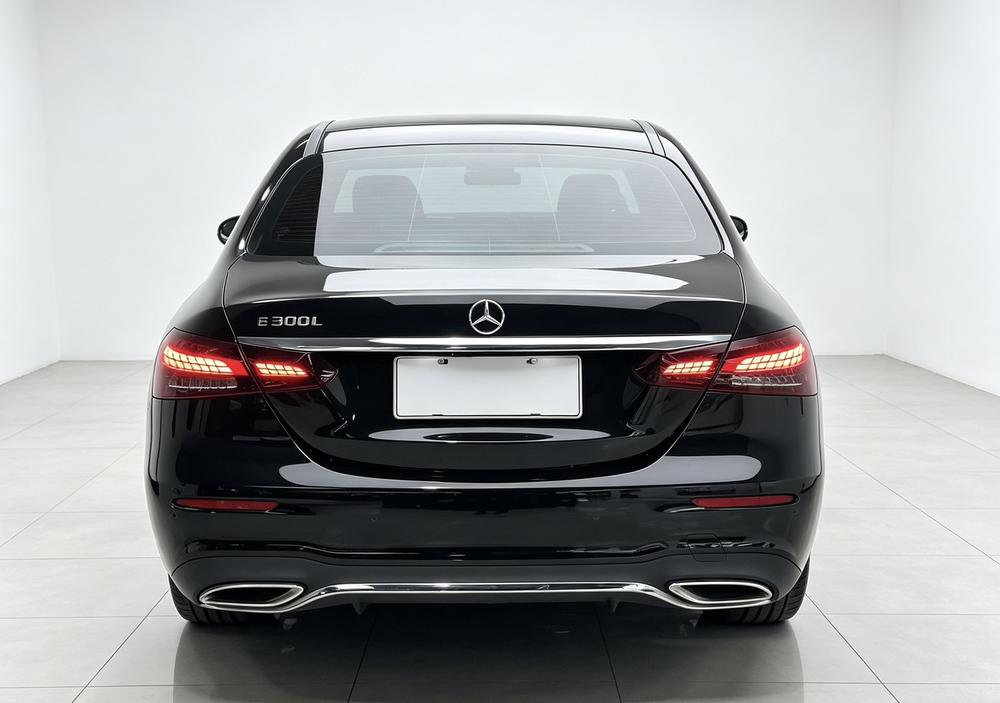 Mercedes-Benz Mercedes-Benz E-Class
