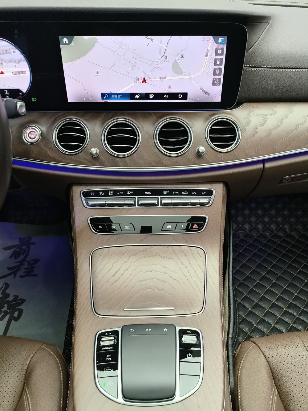 Mercedes-Benz Mercedes-Benz E-Class