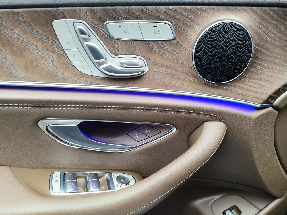 Mercedes-Benz Mercedes-Benz E-Class