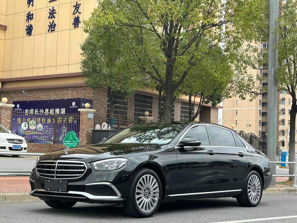 Mercedes-Benz Mercedes-Benz E-Class