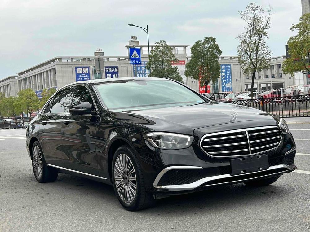 Mercedes-Benz Mercedes-Benz E-Class