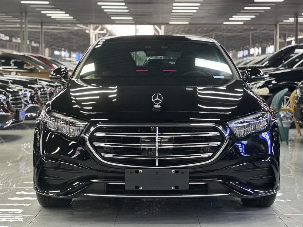 Mercedes-Benz Mercedes-Benz E-Class