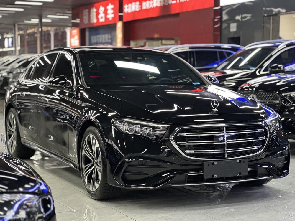 Mercedes-Benz Mercedes-Benz E-Class