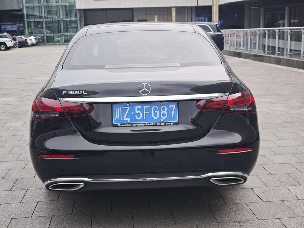 Mercedes-Benz Mercedes-Benz E-Class