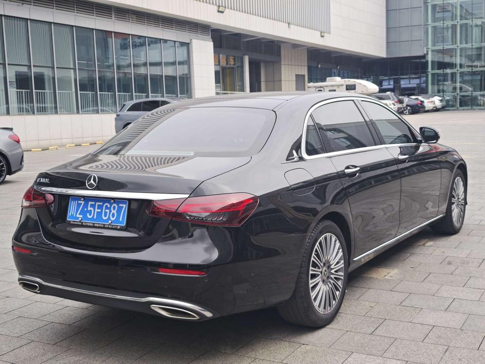 Mercedes-Benz Mercedes-Benz E-Class