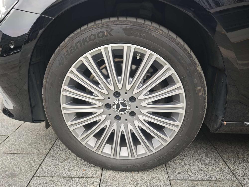 Mercedes-Benz Mercedes-Benz E-Class