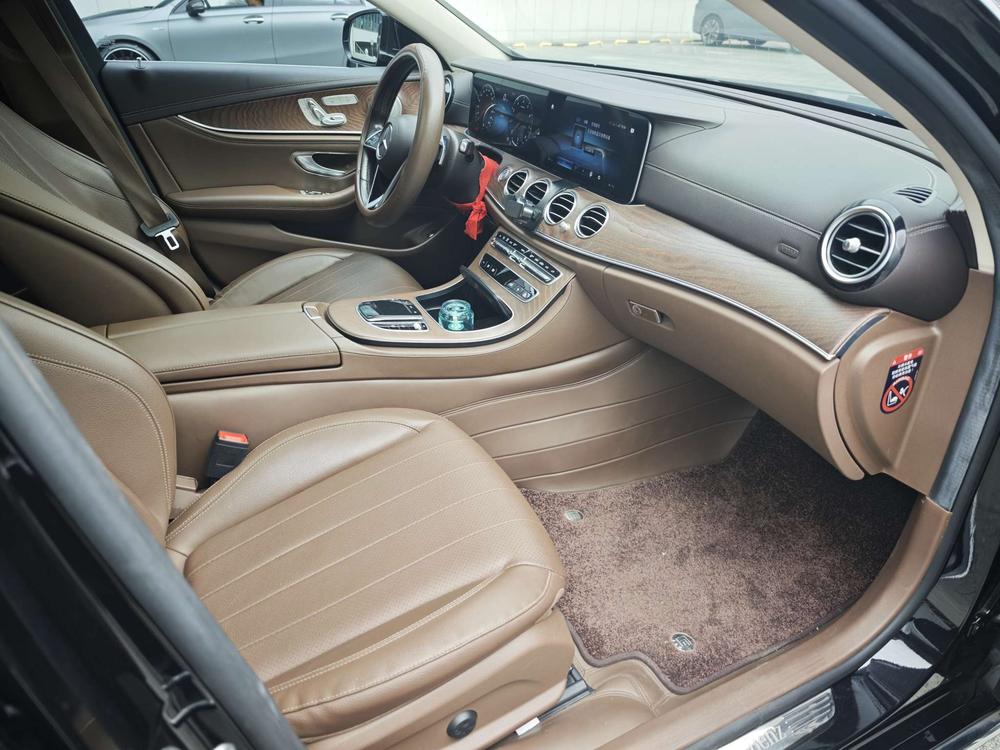 Mercedes-Benz Mercedes-Benz E-Class