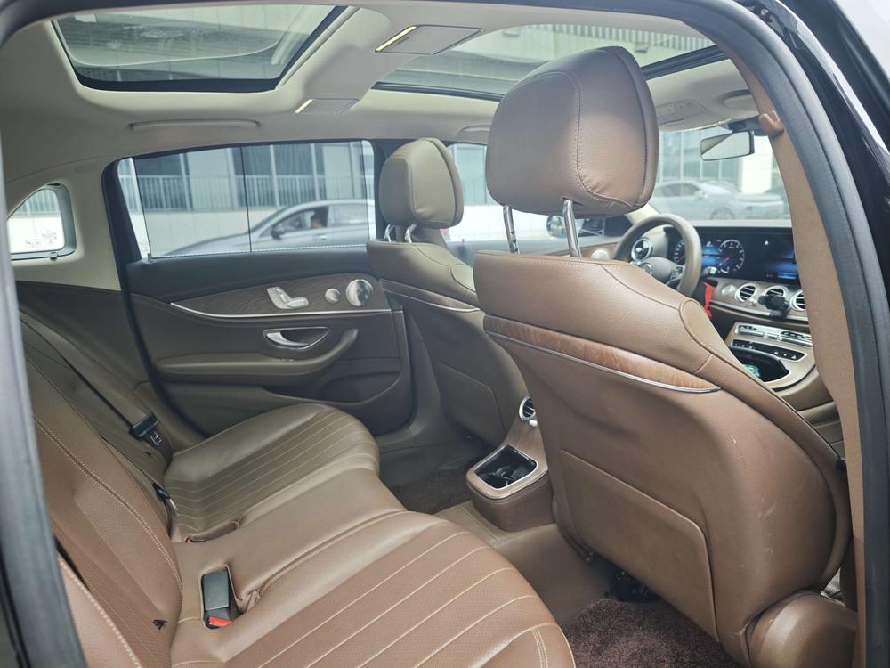 Mercedes-Benz Mercedes-Benz E-Class