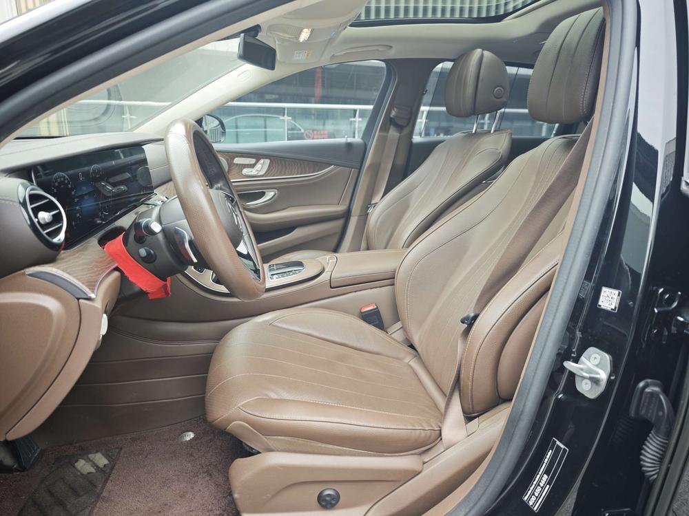 Mercedes-Benz Mercedes-Benz E-Class