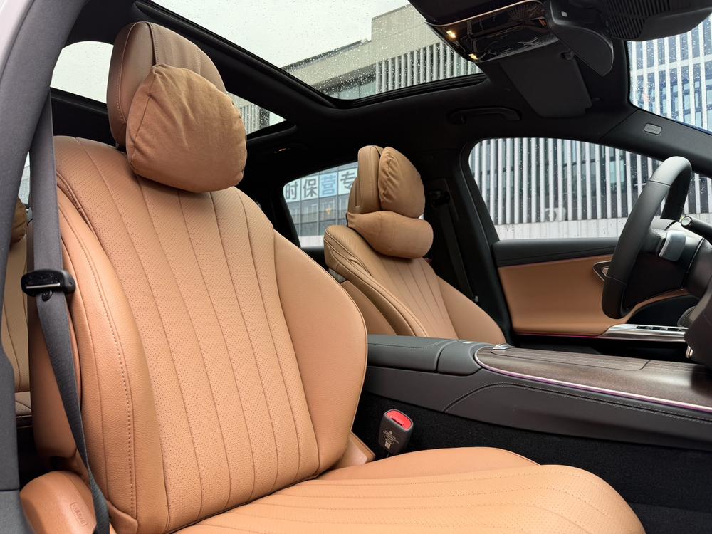 Mercedes-Benz Mercedes-Benz E-Class