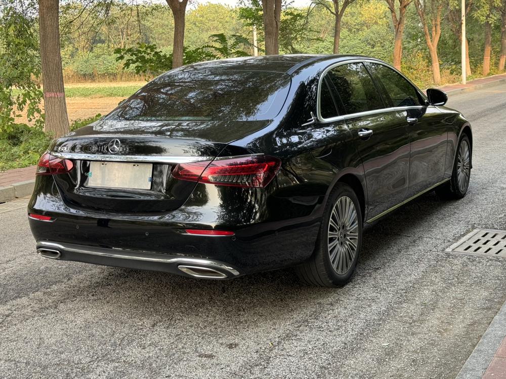 Mercedes-Benz Mercedes-Benz E-Class
