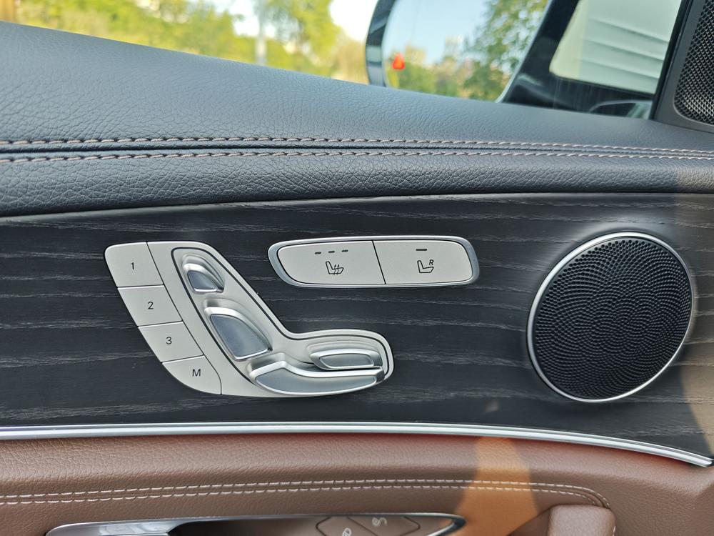 Mercedes-Benz Mercedes-Benz E-Class