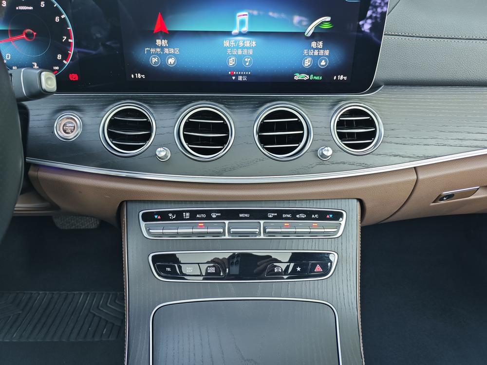 Mercedes-Benz Mercedes-Benz E-Class