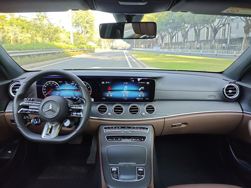 Mercedes-Benz Mercedes-Benz E-Class
