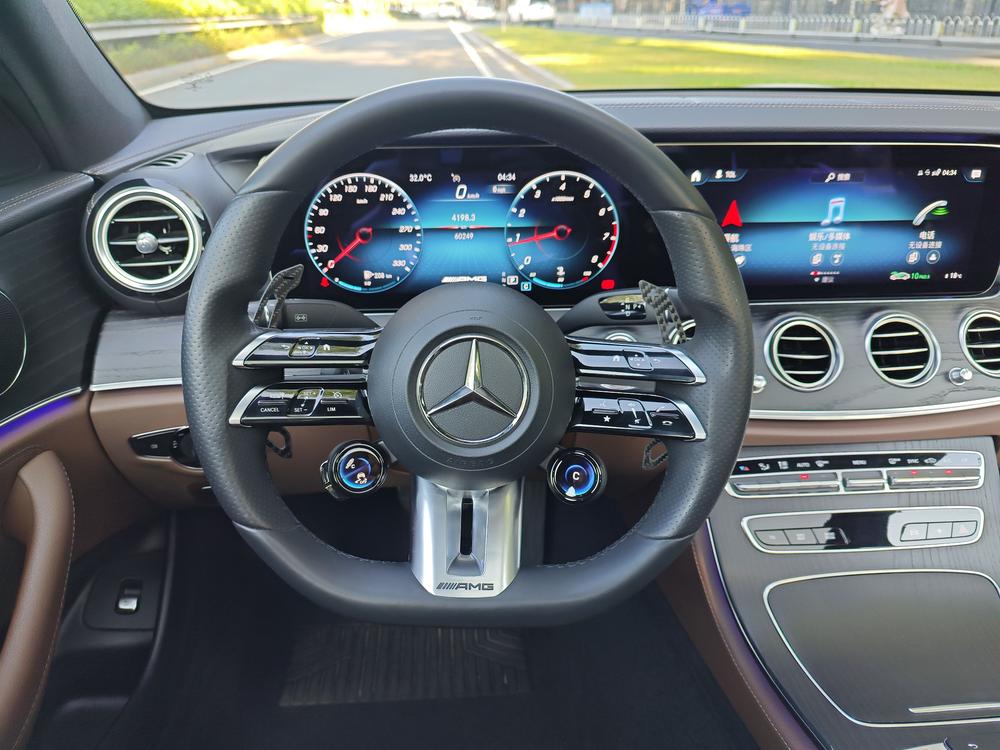 Mercedes-Benz Mercedes-Benz E-Class