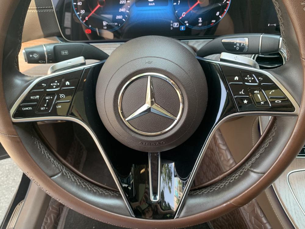 Mercedes-Benz Mercedes-Benz E-Class