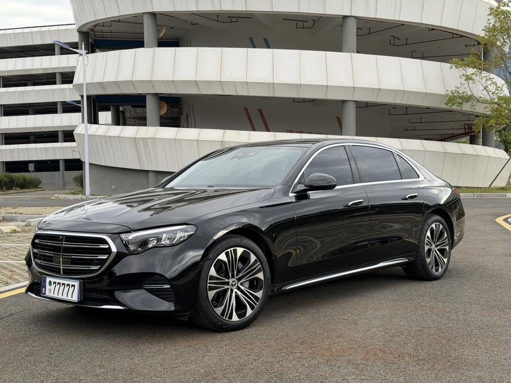 Mercedes-Benz Mercedes-Benz E-Class