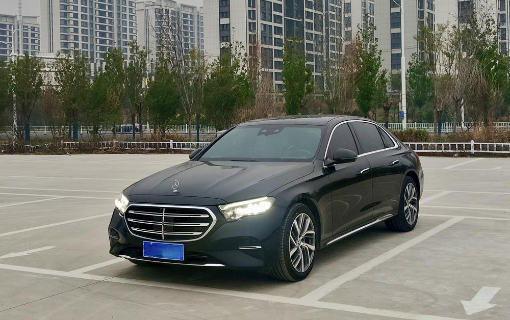 Mercedes-Benz Mercedes-Benz E-Class
