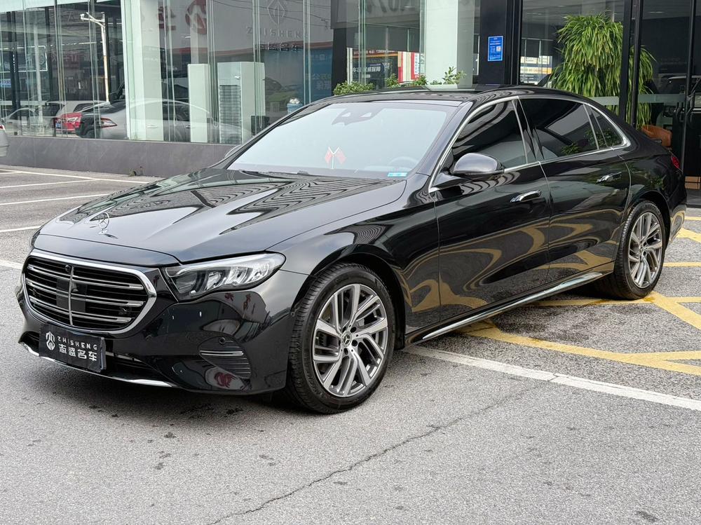 Mercedes-Benz Mercedes-Benz E-Class