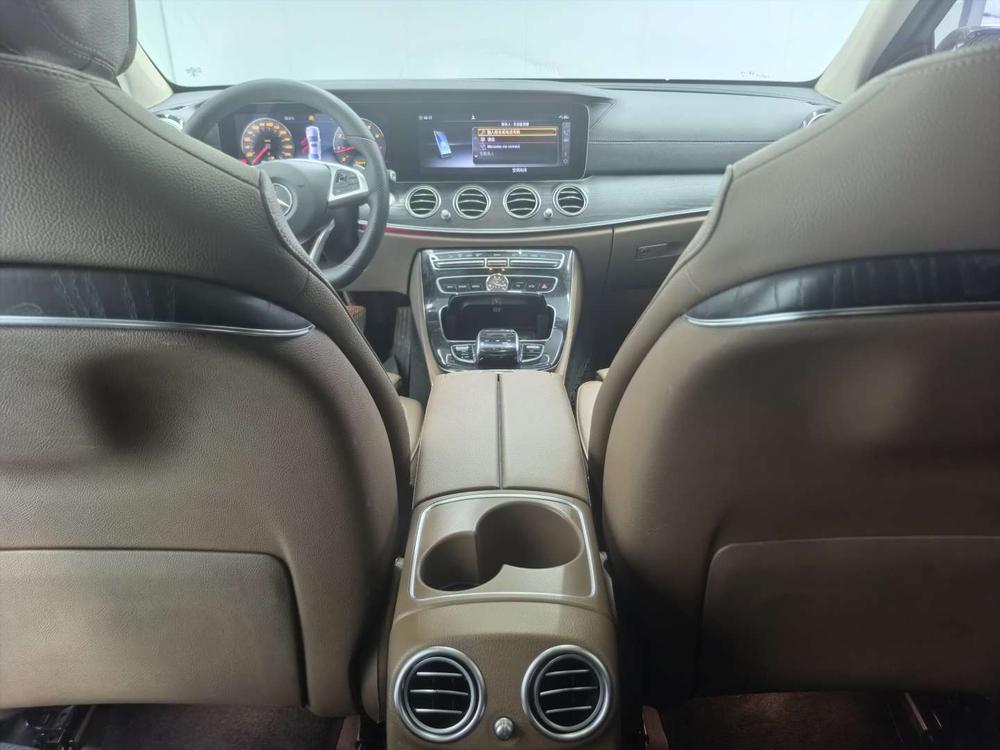 Mercedes-Benz Mercedes-Benz E-Class