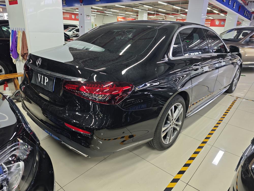 Mercedes-Benz Mercedes-Benz E-Class