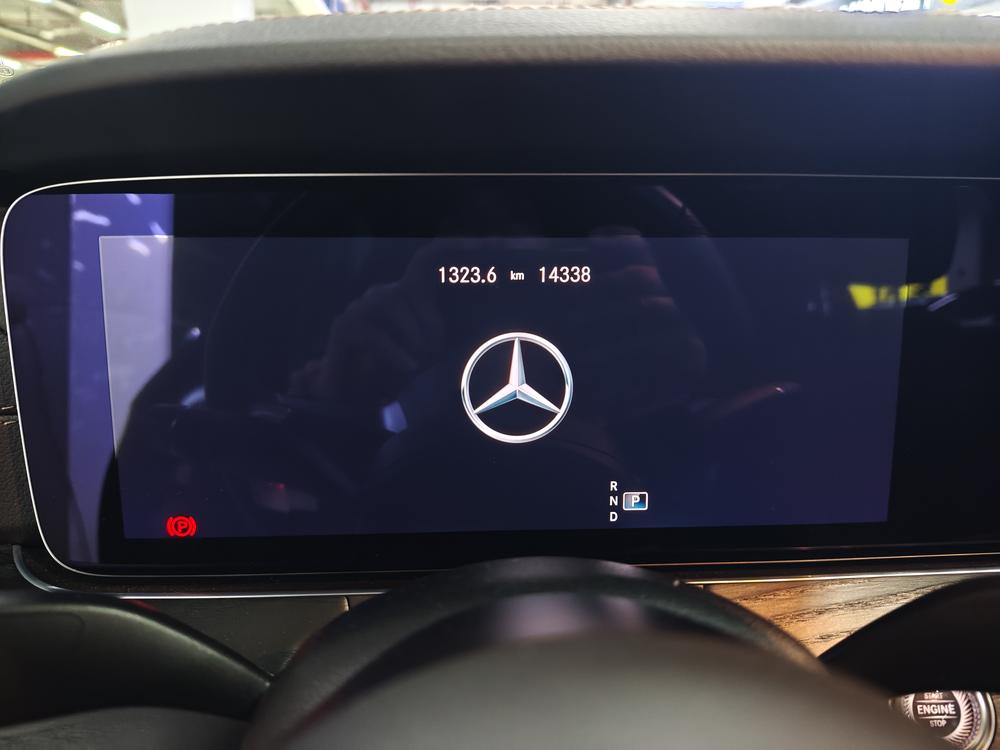 Mercedes-Benz Mercedes-Benz E-Class