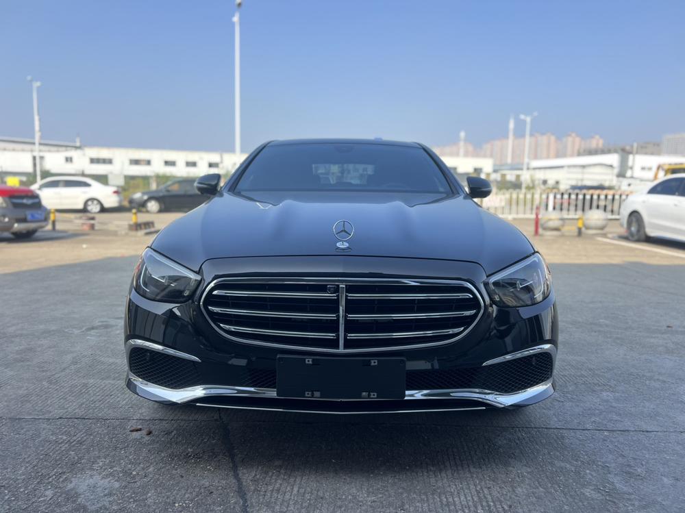 Mercedes-Benz Mercedes-Benz E-Class