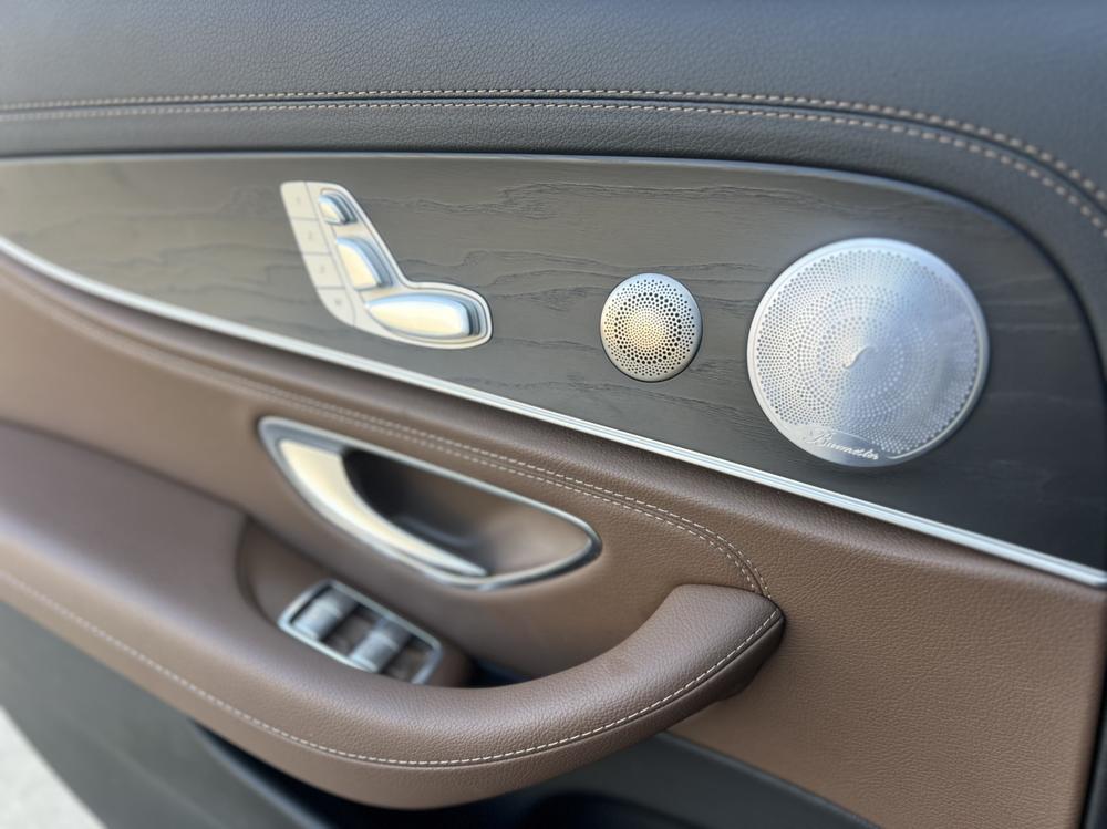 Mercedes-Benz Mercedes-Benz E-Class
