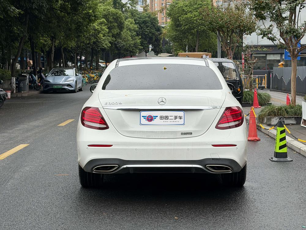 Mercedes-Benz Mercedes-Benz E-Class