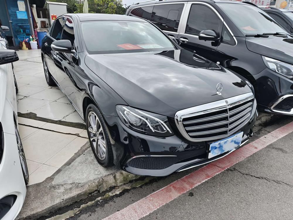 Mercedes-Benz Mercedes-Benz E-Class