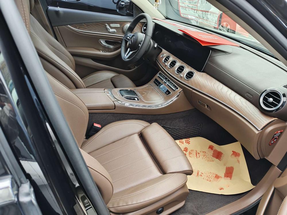Mercedes-Benz Mercedes-Benz E-Class
