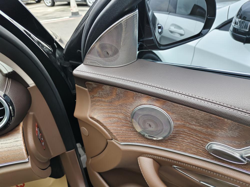 Mercedes-Benz Mercedes-Benz E-Class