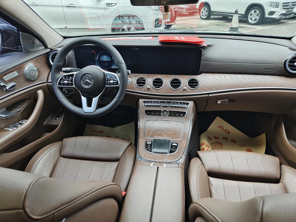 Mercedes-Benz Mercedes-Benz E-Class