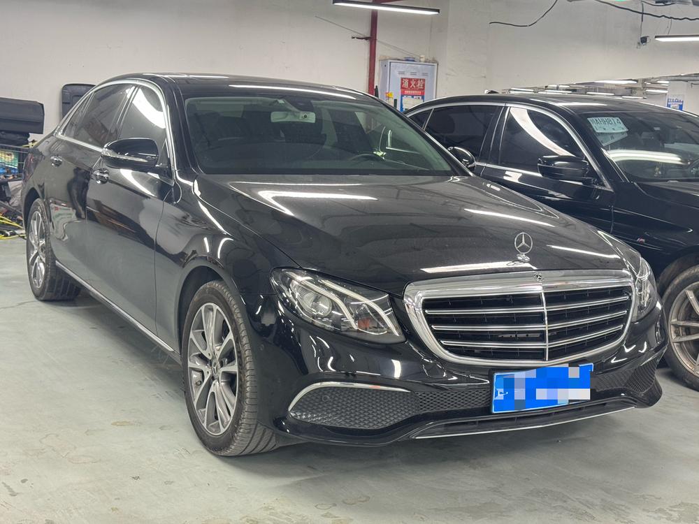 Mercedes-Benz Mercedes-Benz E-Class