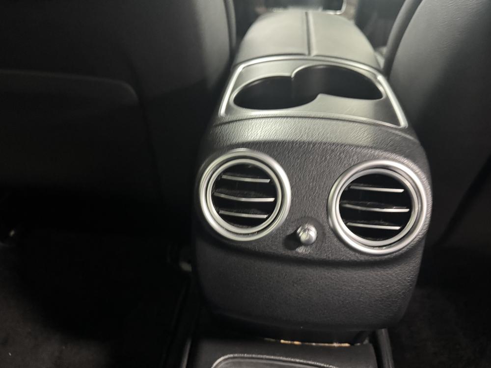 Mercedes-Benz Mercedes-Benz E-Class