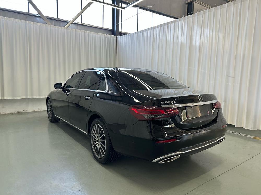 Mercedes-Benz Mercedes-Benz E-Class