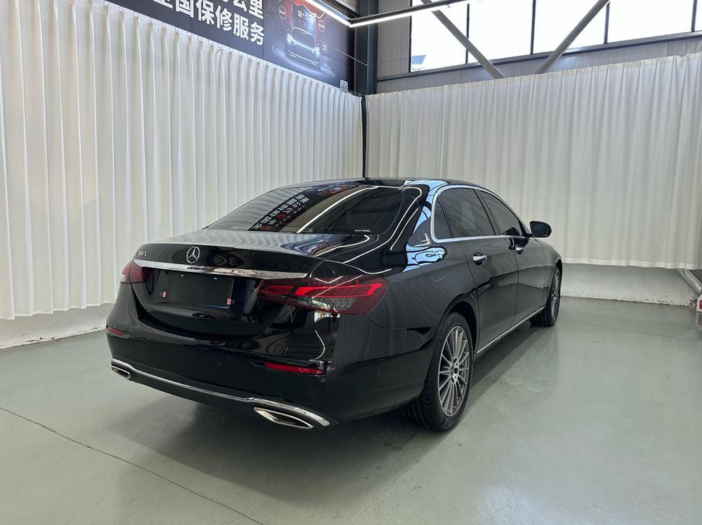 Mercedes-Benz Mercedes-Benz E-Class