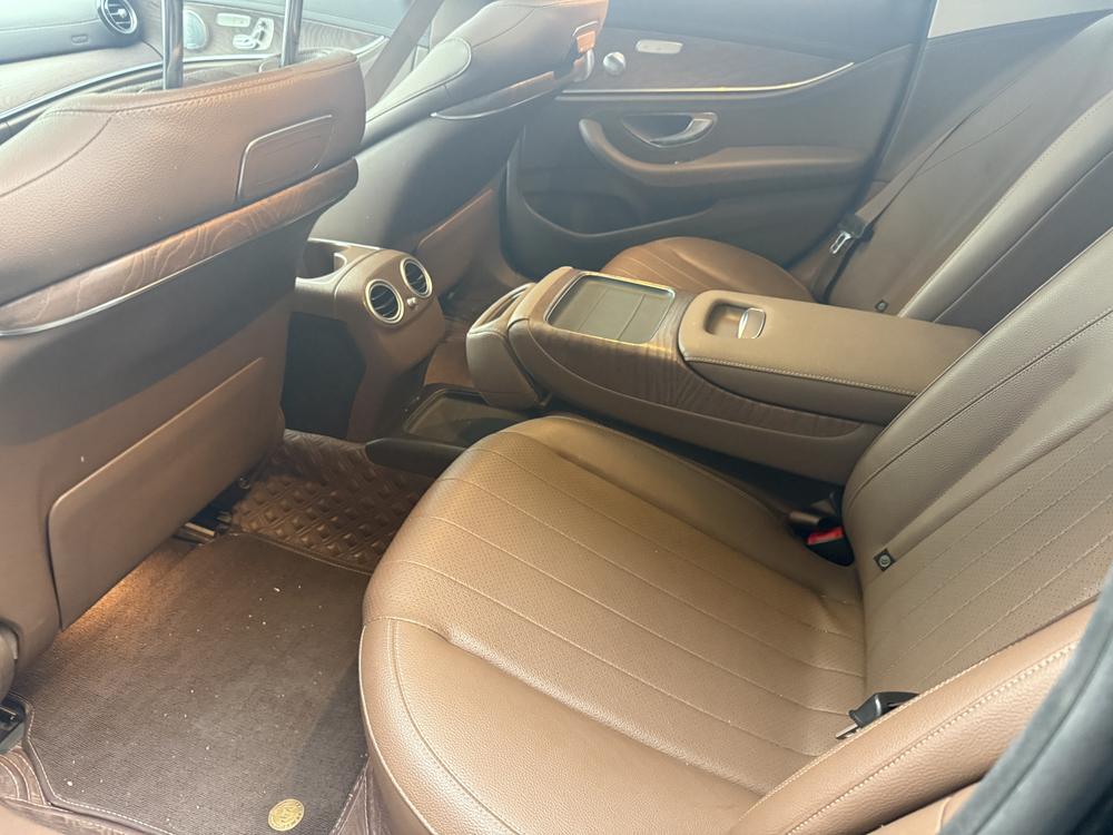 Mercedes-Benz Mercedes-Benz E-Class