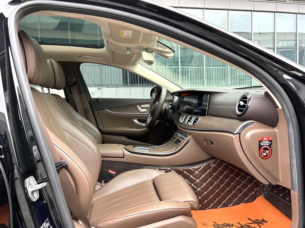 Mercedes-Benz Mercedes-Benz E-Class